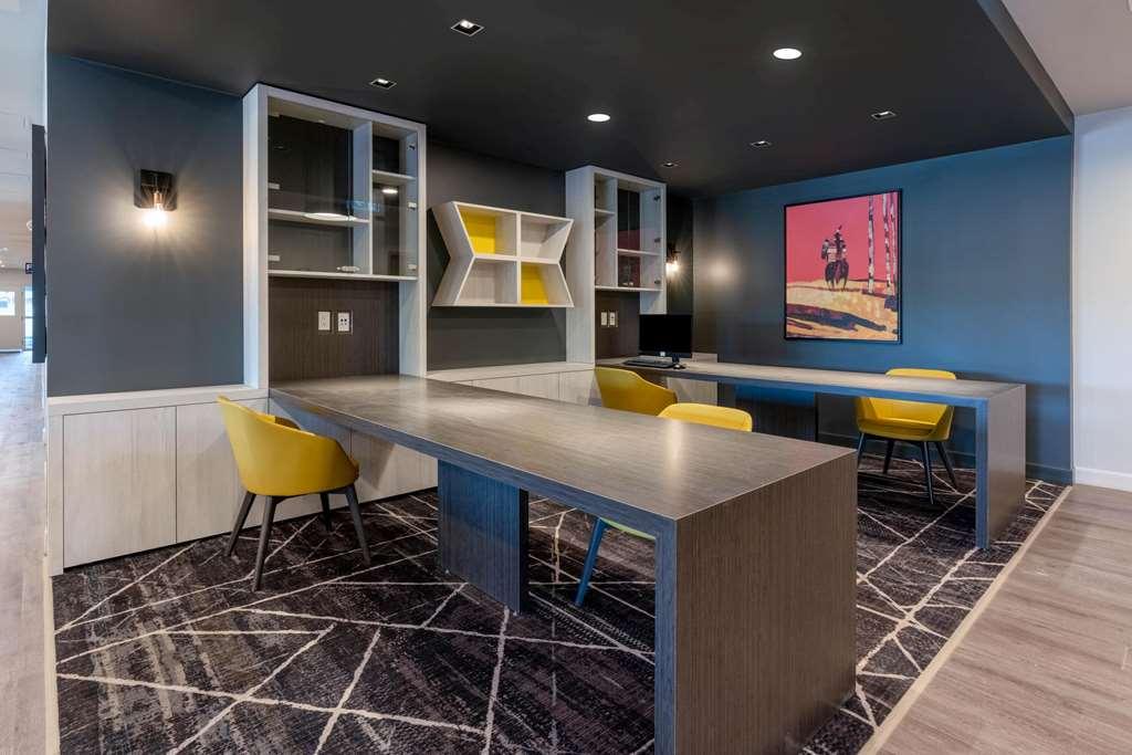 Microtel Inn & Suites By Wyndham Kanata Ottawa West Удобства фото